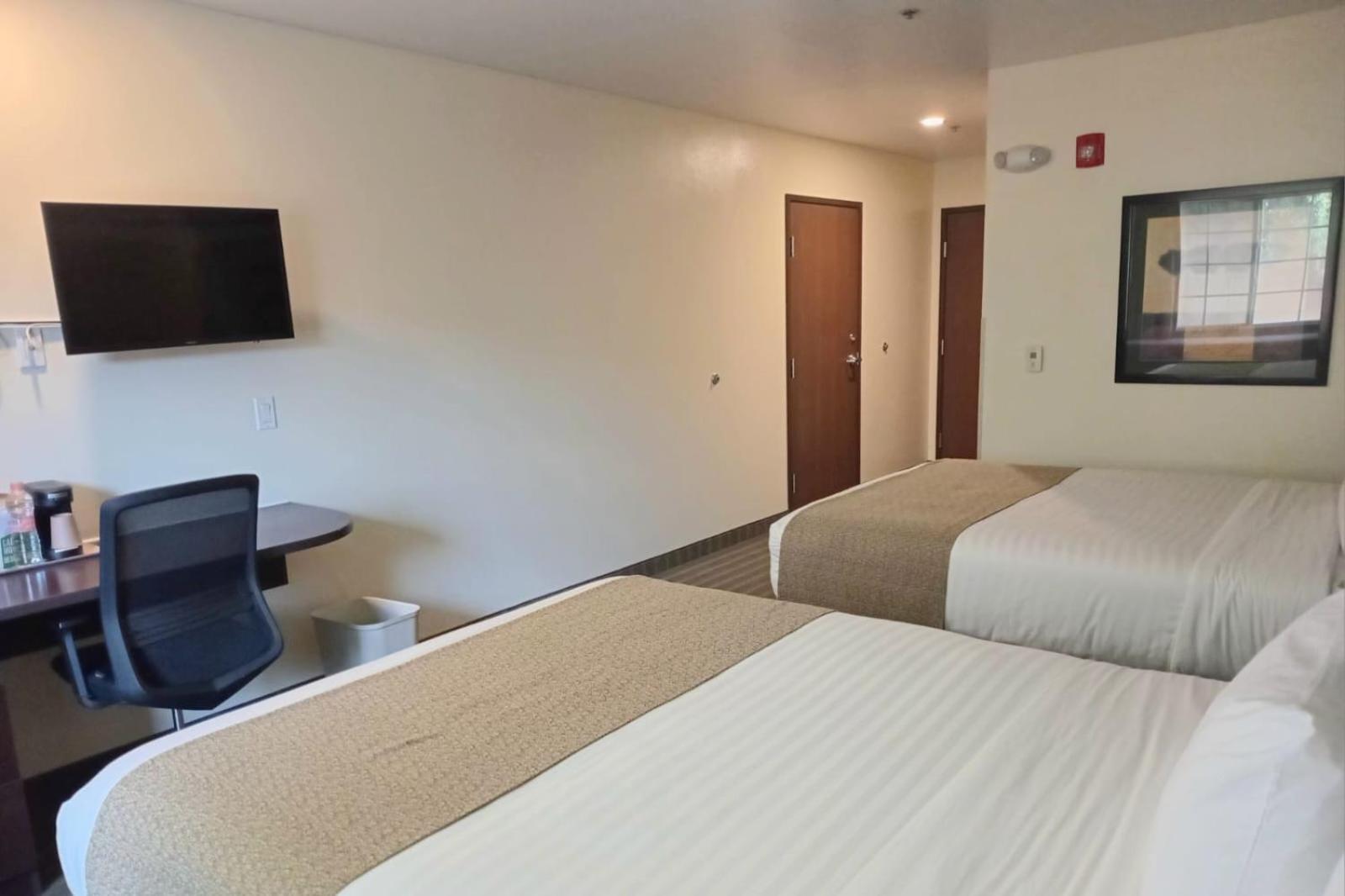 Microtel Inn And Suites By Wyndham Toluca Buitenkant foto